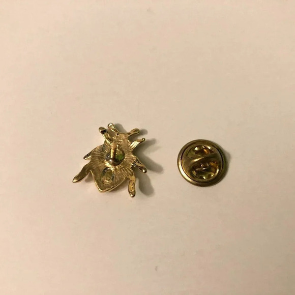 Vtg Lot of 2 Small Pins Dragonfly Brooch and Beetle Insect Pin - Picture 12 of 12